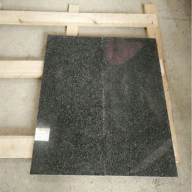 Fágað Nero Impala granít