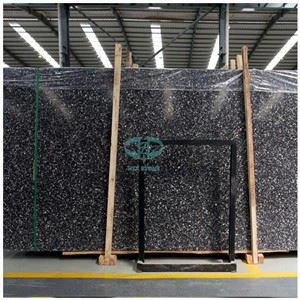 Svartar Terrazzo steinplötur